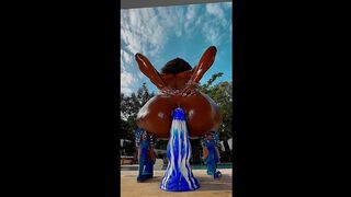 Riding my big blue Dildo Outside and Squirting all along