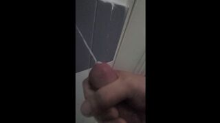 Slomo cumshot