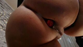 KairaFantasy deep-throats hard in screaming ass squirt