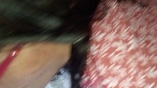 Suri se le ve buen culo puesta de perrito para recibir sus cogidas