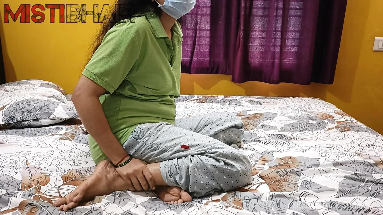 South bhabi ne ghar me bulake bed me chudai karvaya