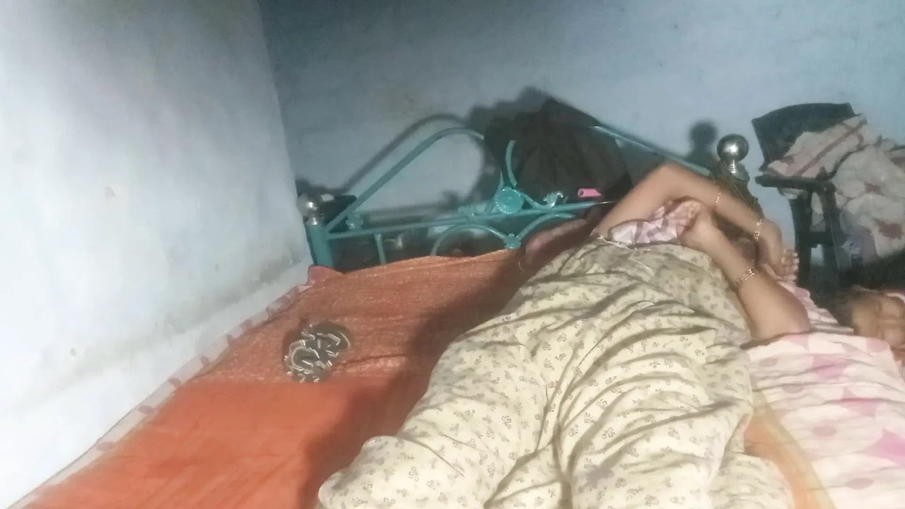 18 years Indian desi village real wife and husband sex videos