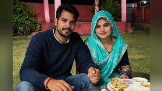 Outdoor Bengali Stepsis having dinner with boyfriend romantic video