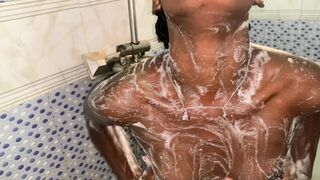 Hot Ebony Babe Bathroom Tease Curvy Natural Beauty
