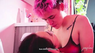 A LITTLE SUCK! Before going out partying. Alexa Pink's vagina is so delicious