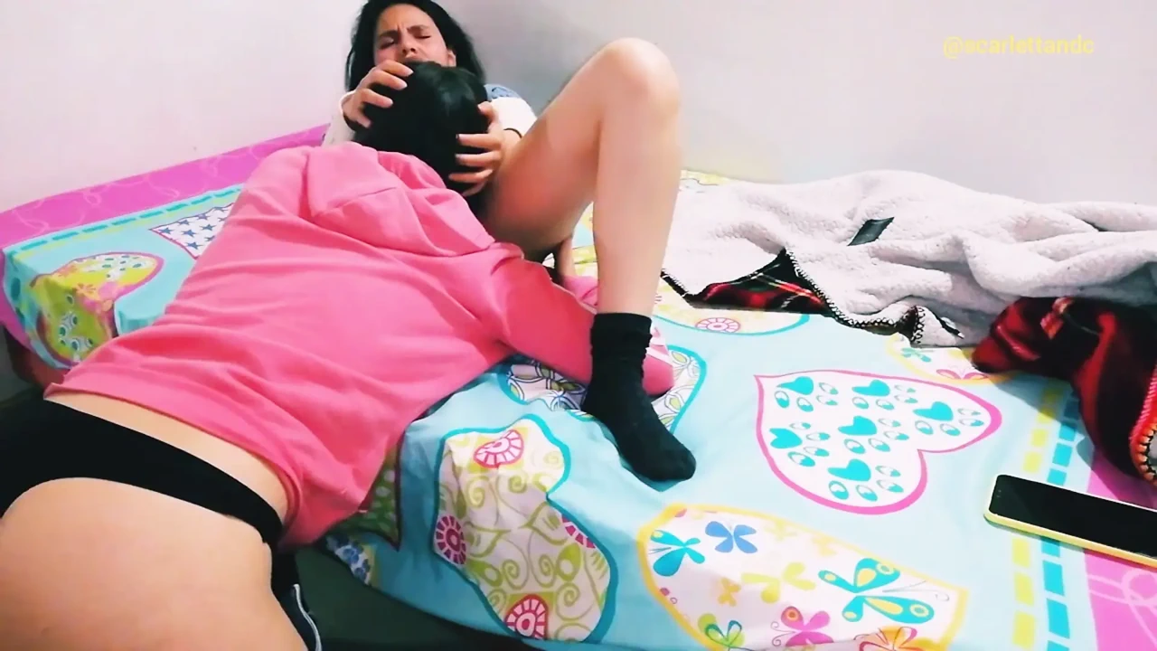 I think I like vaginas and not my boyfriend's small penis
