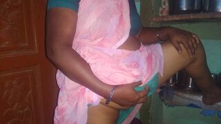 Village beauty saree aunty romance