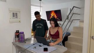I FUCK MY CLIENT'S WIFE WHILE REPAIRING HER COMPUTER