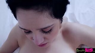 BrattySis - Little Sis Loves It Rough