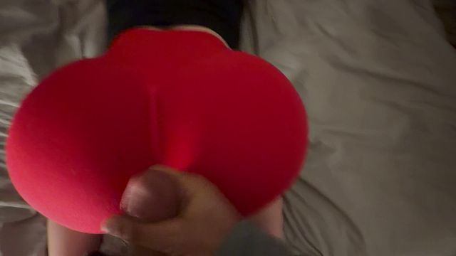I cum on her big ass fitness pant