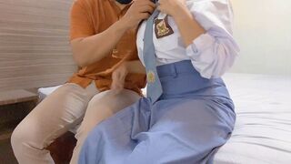 Siswi sma diboking ayah teman crot di mulut