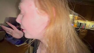 Nasty white bitch Chelsey redd takes dick in throat an cumshots to her face an mouth