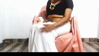 Sexy mature Teacher teaching strip tease to her students in saree