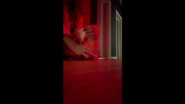 fast bunny hands pussy wild and fast