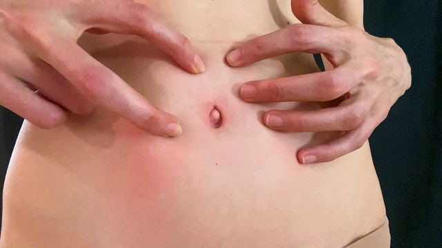 Belly Button Cleaning & Fingering
