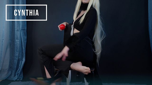 Champion Cynthia Cosplay - Big ASS in your face, tease, worship, jiggle and spanks
