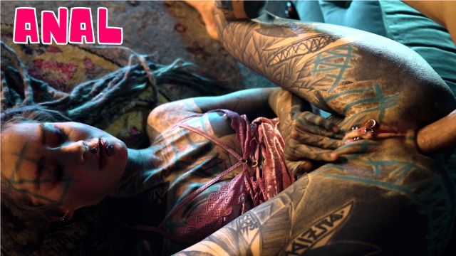 Tattooed Girl Caught by Guard and Faces Off Against BWC
