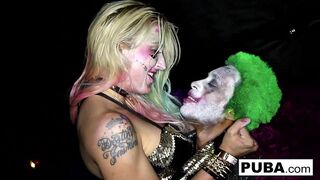 Cos Play Whorley Quinn gets fucked by the Joker