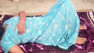 Indian housewife romance and sex videos Indian desi couple sexy video