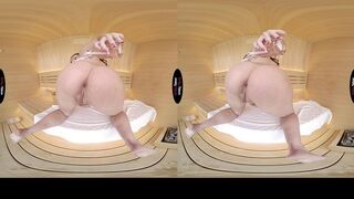 Busty babe Amber Bloom plays with her hot pussy in sauna — VirtualTaboo