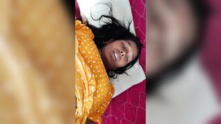 Desi bhabhi sex - Jija Apne pregnant sali ko Shahar ghuma raha hai isliye bhabhi ne aapne chut me jija ko dalne Diya.