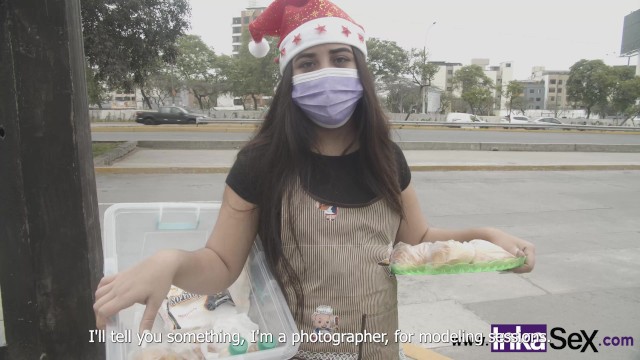 On the eve of Christmas, Latina streetwalker gets her piece of meat