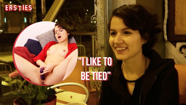 Ersties: Cute Vicki Gets Off On Her Favorite Toy