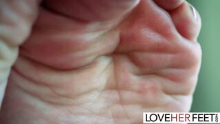 Joi Foot Tease With Brunette Chick Aubree Valentine