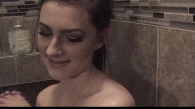 Step Sister Gives Step Brother A Valentine's Day Gift In The Shower - Cock Ninja Studios - Peachy Pussy