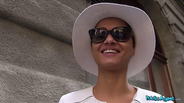 Public Agent - Stunning African Fashion Model Begs For Hardcore Public Pussy Pounding