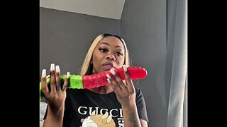 Giant Gummy worm 2026