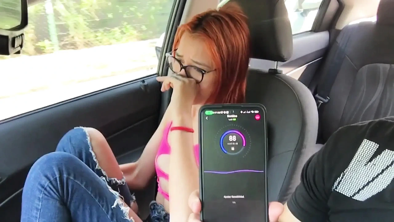 My girlfriend masturbates her pussy in my car.