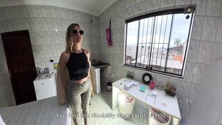 The little blind went to the gynecologist and had orgasms in her anus.