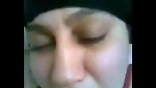 Wife in a niqab enjoys sex with young lover
