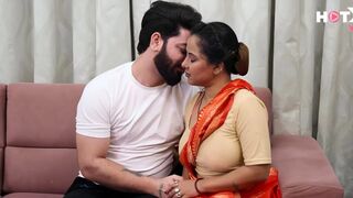 Sahab Ji fucked Huge Boobs Indian Maid Girl in Hindi Audio