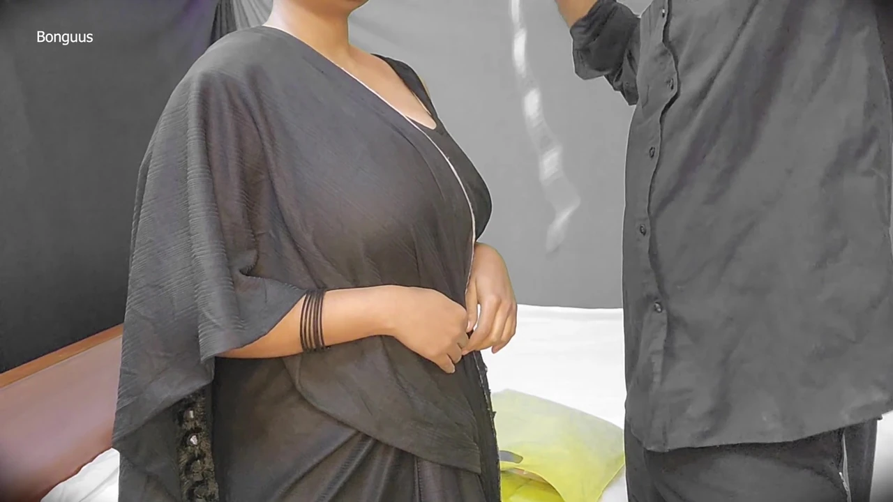 Riya bhabhi got fucked by dress Tailor Hindi