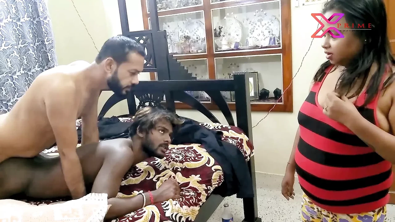 Friend and his Wife - joined hands in Threesome