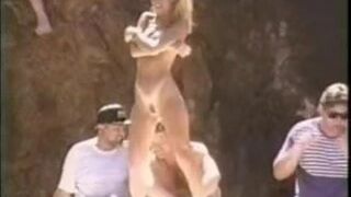 A BEACH PARTY PUSSYFEST!!!!