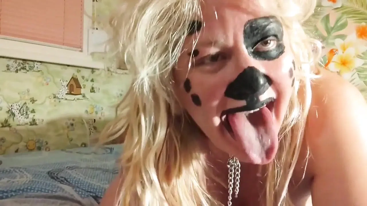 Happy pet play