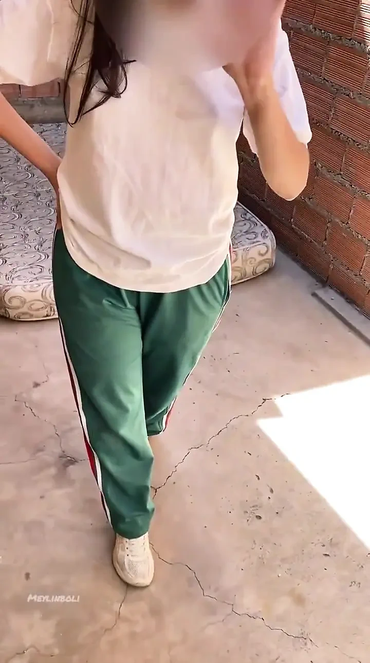 Full Video Schoolgirl Strips Naked at School and Gets Fucked by Her Partner