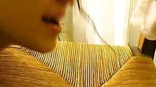 fille de 18 ans pleure pendant la sodo