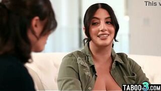 BBW Arab MILF soldier Sarah Arabic visits her lesbian commanding officer