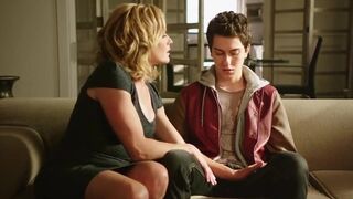 Elisabeth Shue - Behaving Badly