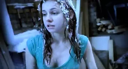 Josefine Preuss - Stuehle Im Schnee
