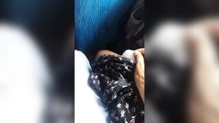 Kella akka bass yana gamn pusi mirikuwa. Enjoyment inside the bus...