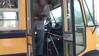 The driver fucks me in the bus
