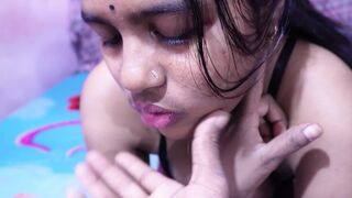 Meri bua ki ladki ne liye land chusne ke maje aur sath mein chudai
