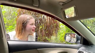 Petite student asked me for a ride so I fucked her in the car