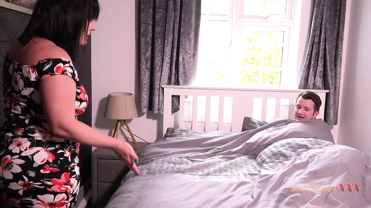 AuntJudysXXX - Big Booty Latina BBW Montse Swinger Fucks Her Step-daughter's Boyfriend