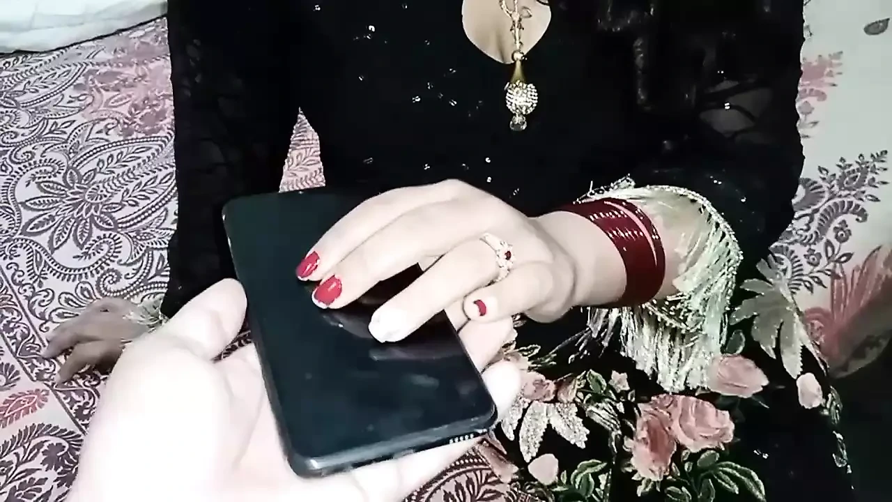 Bhai ne Apne bhaan ki Gand mar di jab Ghar koi nhi tha